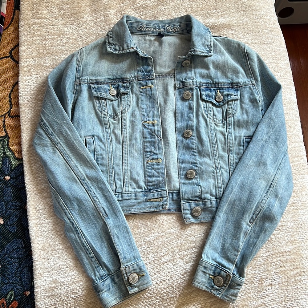 💙🌸 LIGHT DENIM EMBROIDERED JACKET🌸💙